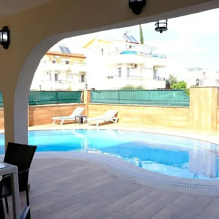 Villa Belek'te Modern Yapili, Havuzlu Villa-awz161 *