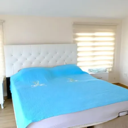 Belek'te Modern Yapili, Havuzlu Villa-awz161 Villa *